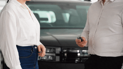 car breaker representative making a deal with customer